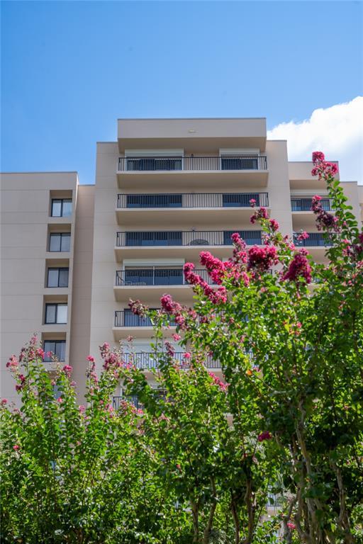 Foto del edificio - 7550 Hinson St