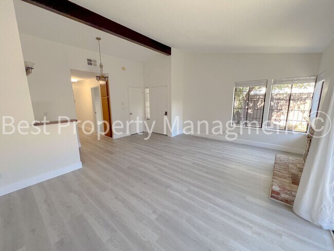 Photo - Gorgeous Condo in Fremont with great addit...