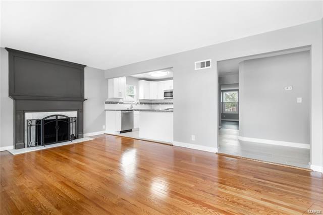 Building Photo - 8900 Moritz Ave
