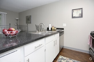 Interior Photo - Northview Harbor - Grand Rapids, MI
