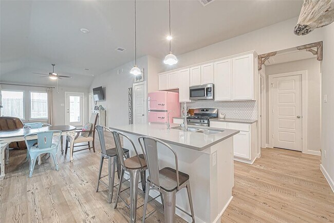 Building Photo - 1032 Brighton Orchards Ln