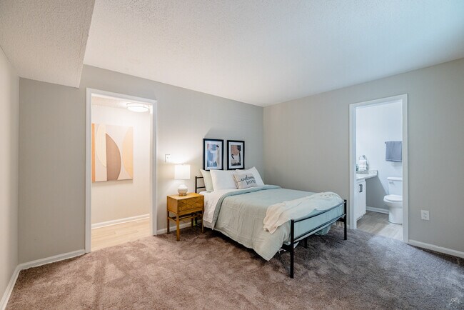 Foto del edificio - Georgetown Luxury Townhomes and Apartments
