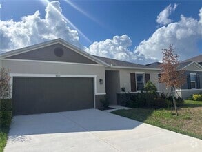 Building Photo - 8001 Lennox Lp