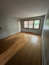 Building Photo - 713-715 Jaques Ave