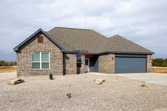 Building Photo - 1011 County Rd 327