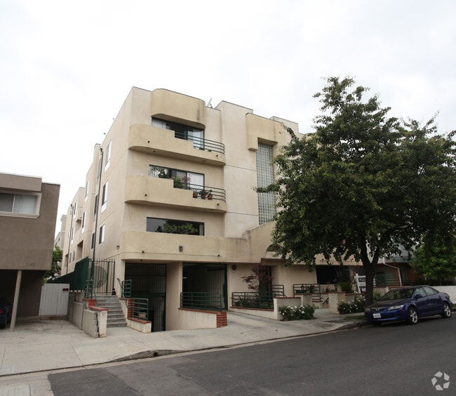 Building Photo - 1741 Colby Ave