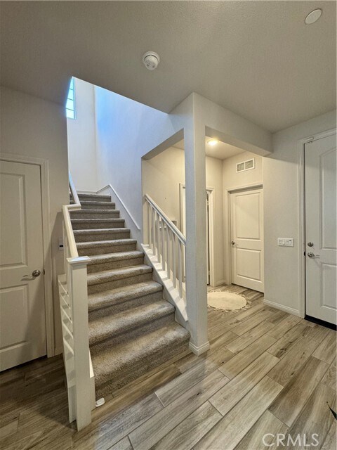 Building Photo - 16072 Columbus Ln