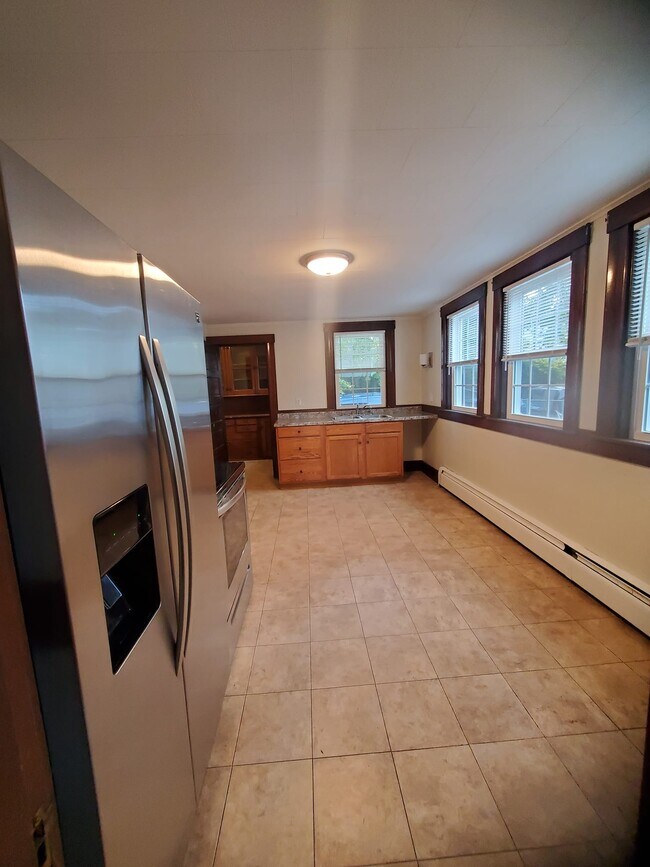 Foto del edificio - 6 Woodland St