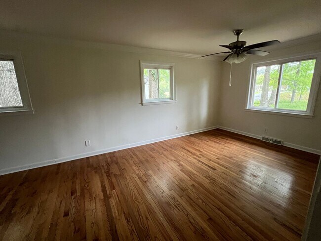 Foto del edificio - Very spacious home for rent