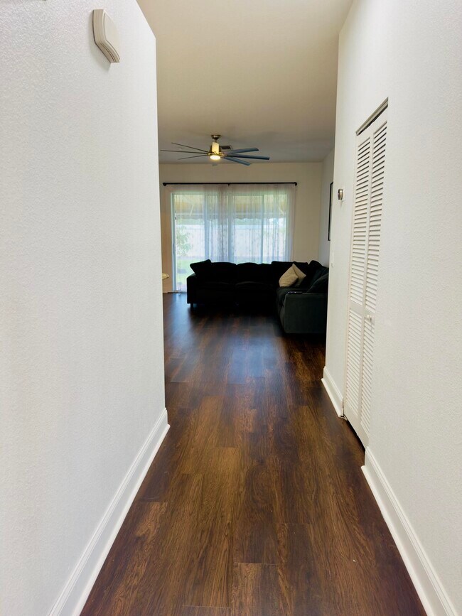 Foto del edificio - 11479 SW Glengarry Ct