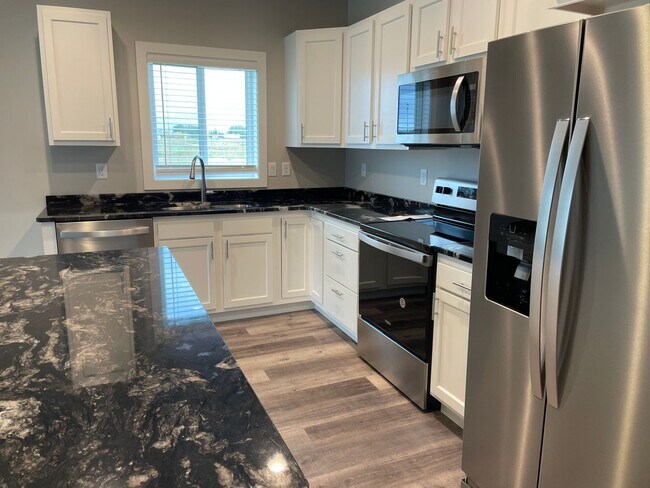 Building Photo - 3 BEDROOM/2 BATHROOM ~ New Construction ~ ...