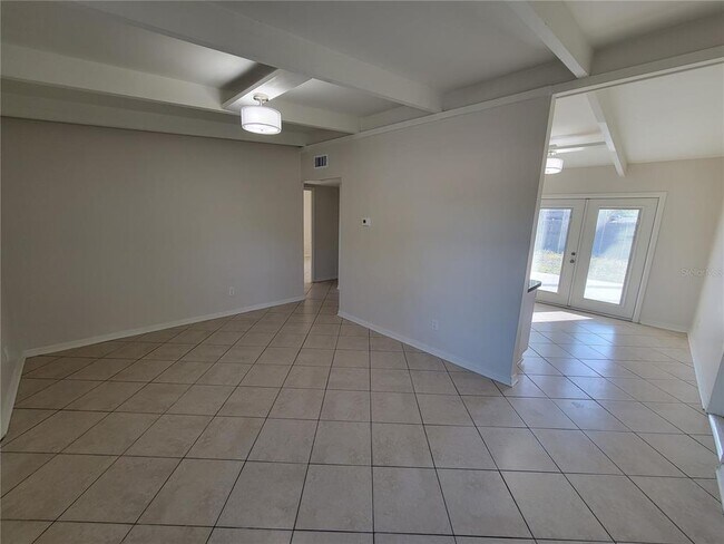 Foto del edificio - 1212 Windermere Way