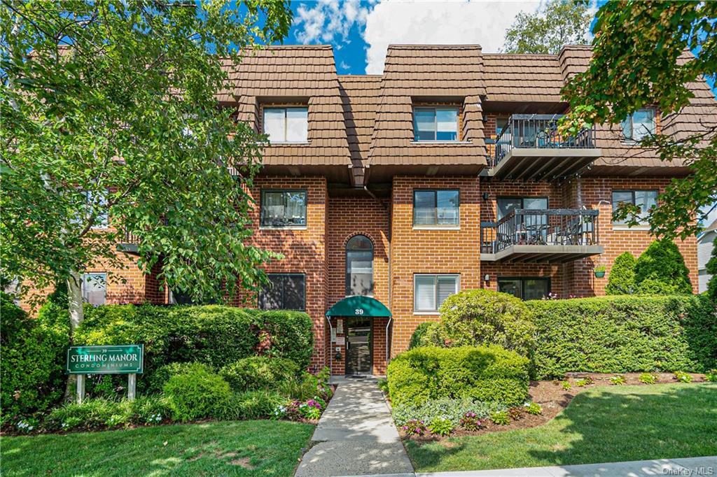 Foto principal - 39 Sterling Ave
