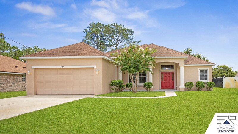Foto principal - 40 Persimmon Dr