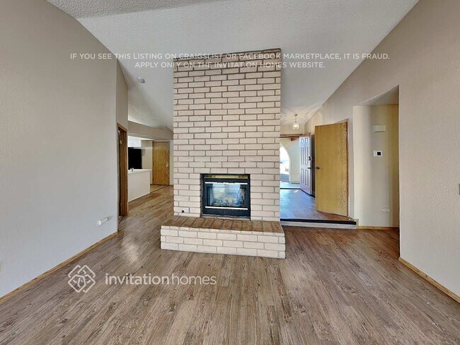 Foto del edificio - 832 Anchor Dr