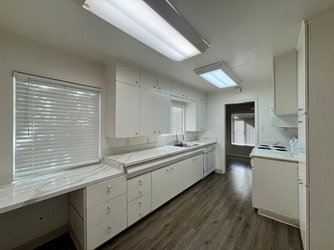 Foto del edificio - 4112 43rd Ave