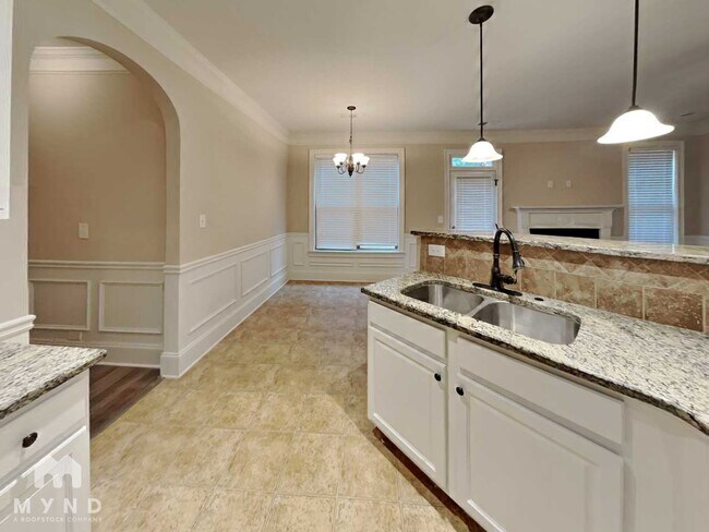 Building Photo - 8060 Snapwell Dr