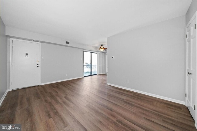 Foto del edificio - 4938 W Brigantine Ct