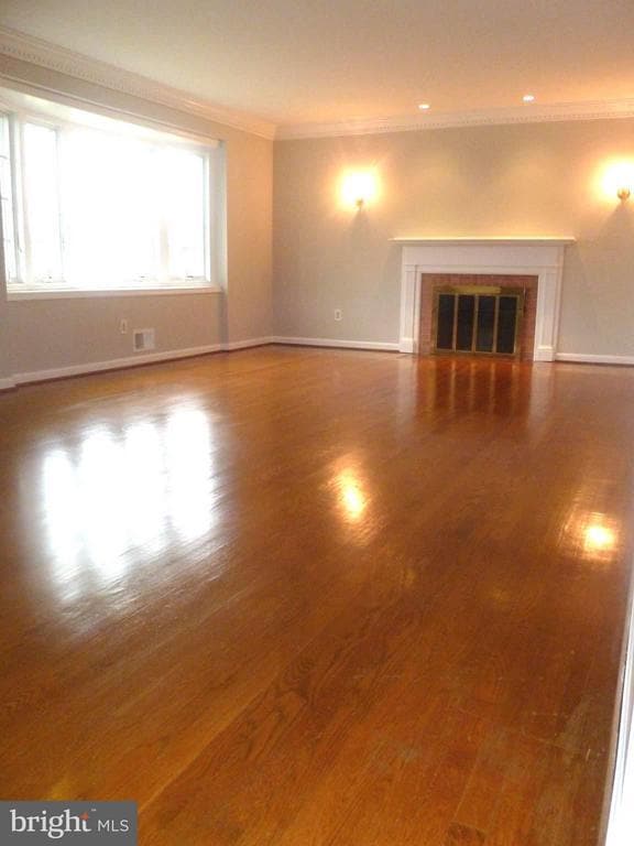Building Photo - 7115 Warbler Ln