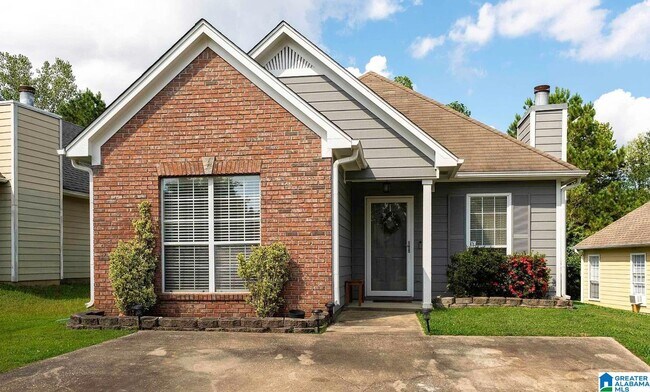 Foto del edificio - 134 Mayfair Ln