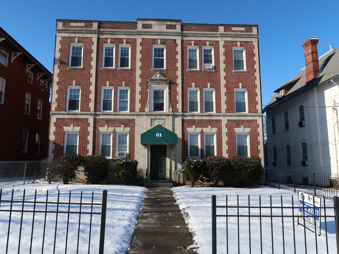 Primary Photo - 61 Imlay St