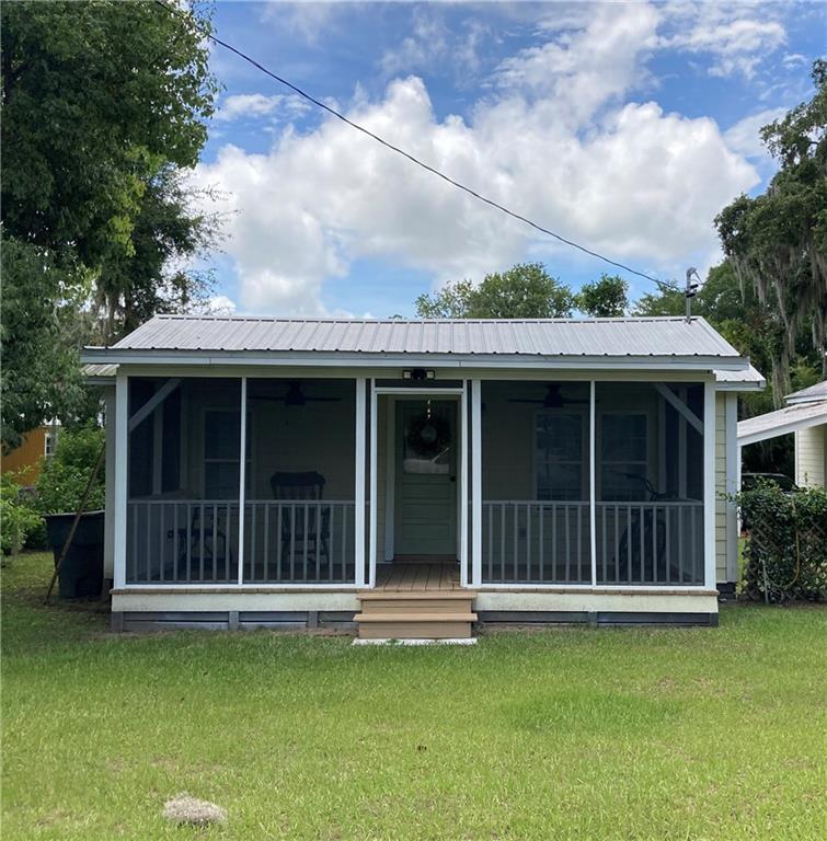 305 Clarke St, Darien, GA 31305 House Rental in Darien, GA