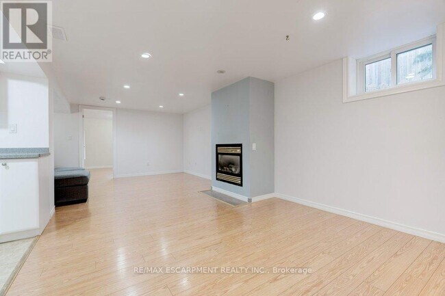 Photo du bâtiment - 2217 Ghent Ave