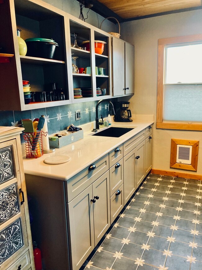Brand new kitchen - 8016 Ryan Gulch Rd