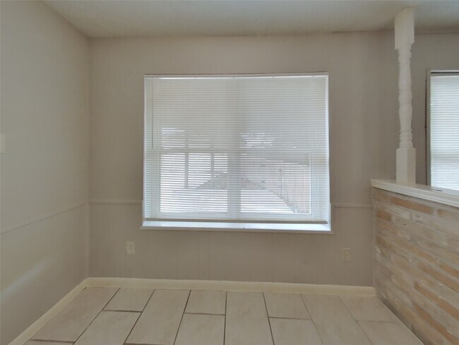 Foto del edificio - 12027 Arrowhead Glen Dr