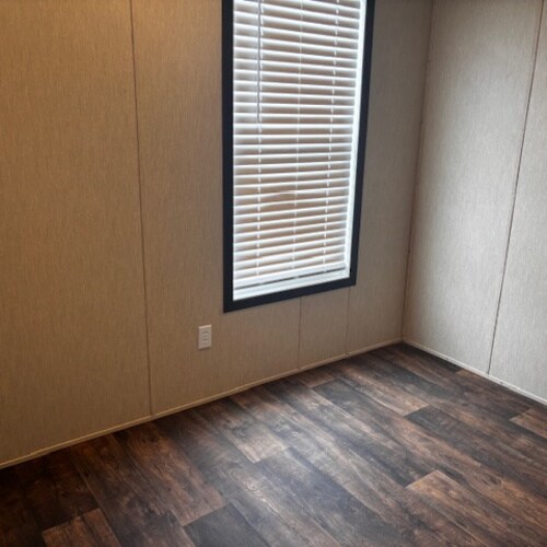 Foto del edificio - 475 Landis Ln