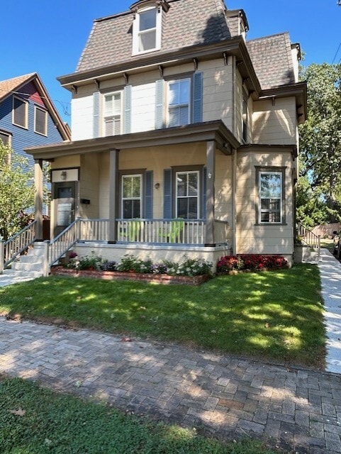 Building Photo - 75 Centre St