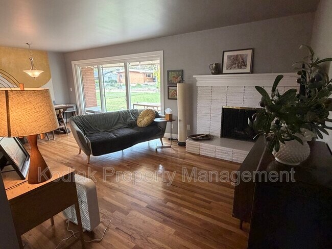 Foto del edificio - 4242 Orchard Ave