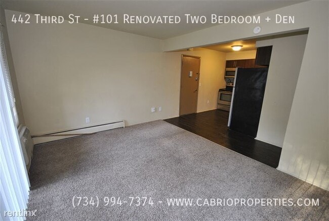 Building Photo - 442 Third St-#101 Renovated Two Bedroom + Den