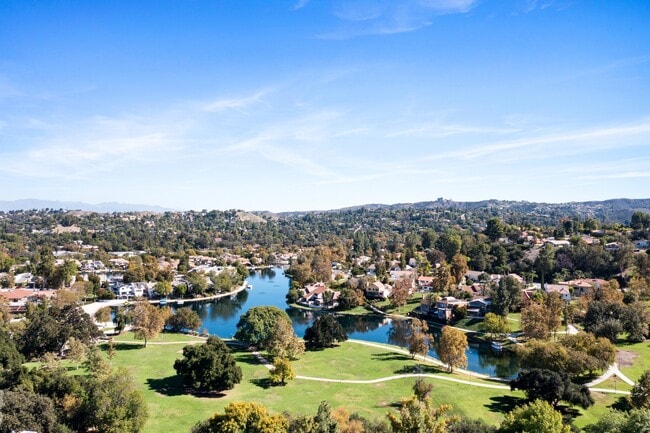 Foto del edificio - 4610 Park Granada