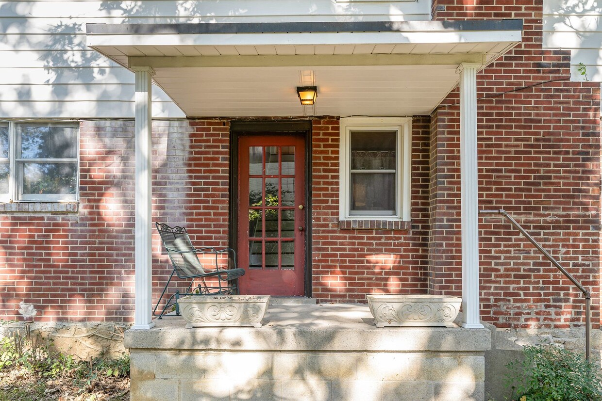 Green Hills Apartment for Rent! - Green Hills Apartment for Rent!