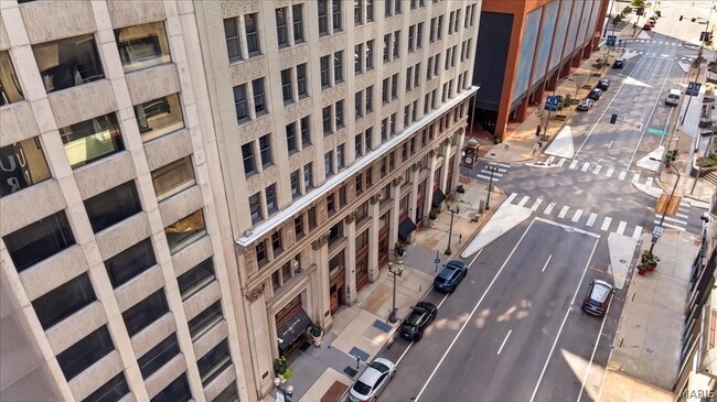 Building Photo - 300-314 N Broadway