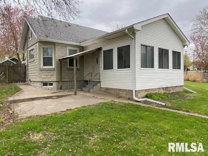 Primary Photo - 1330 E Seiberling Ave