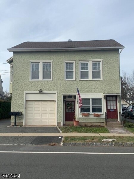 Primary Photo - 68 Central Ave