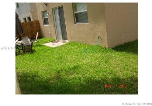 Building Photo - 11220 NW 43rd Terrace