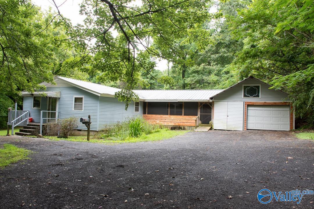 Primary Photo - 2063 Baker Mountain Rd