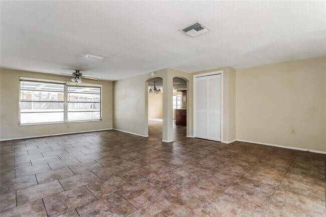 Foto del edificio - 9636 Mark Twain Ln