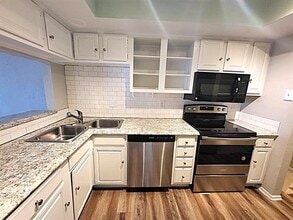 Building Photo - 3635 Garden Brook Dr