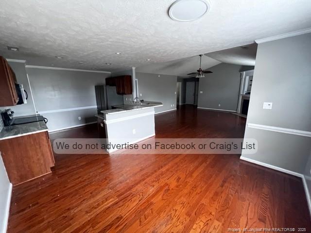 Building Photo - 639 Corsegan Rd