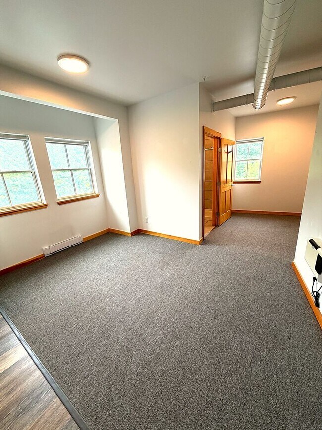 Foto del edificio - 2BD/1BA In Richmond - ?Half Off First Month’s Rent with Lease Starting by July 1?