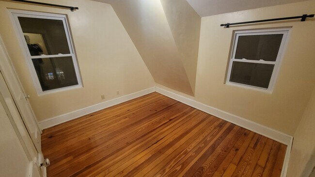 Building Photo - 77 West St