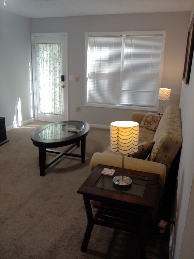 Foto del edificio - 490 Old Highway 81