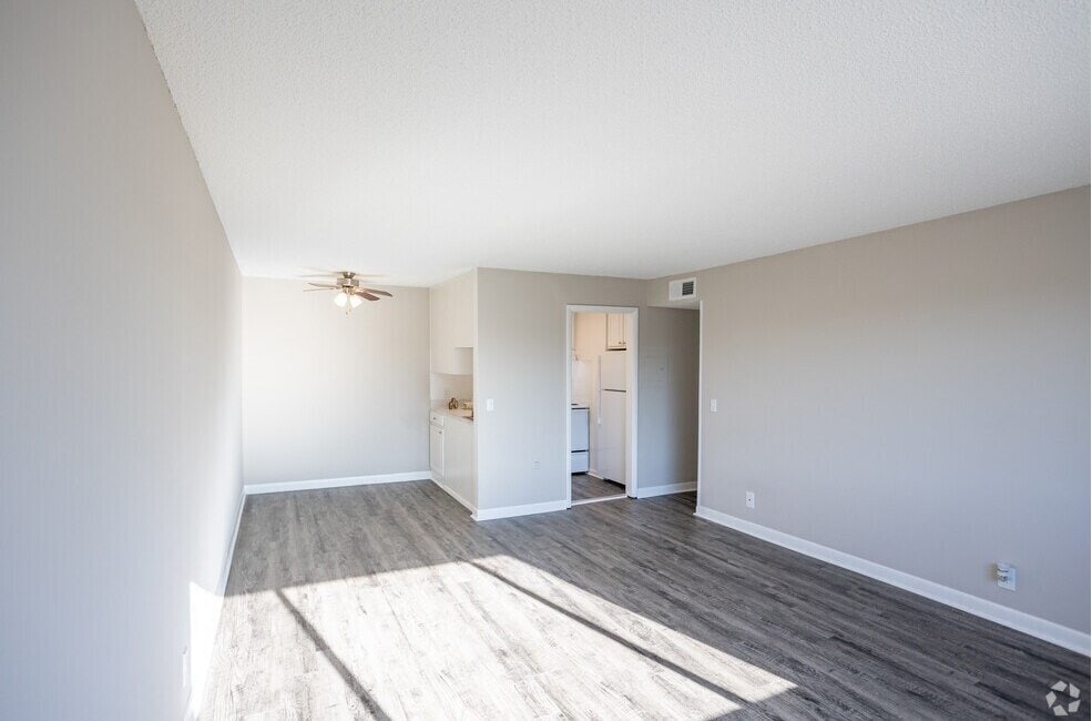 Photo - 1005 Hickory Hill Ln (Nashville, TN)