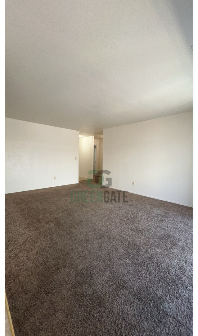 Foto del edificio - 2 Bedroom/2 Bath Duplex Home Ready in Modesto