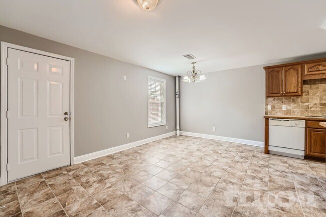 Foto del edificio - 4365 Rosestone Ct