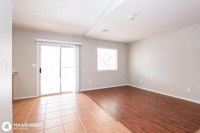 Building Photo - 5214 Ferrell St, North Las Vegas, NV 89031